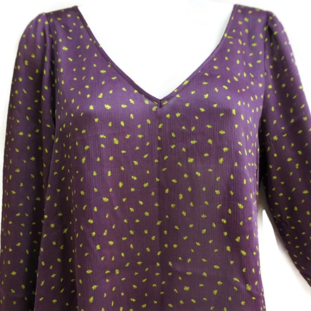 BCBGeneration Blouse V Back Cutout Purple Yellow - Picture 2 of 6